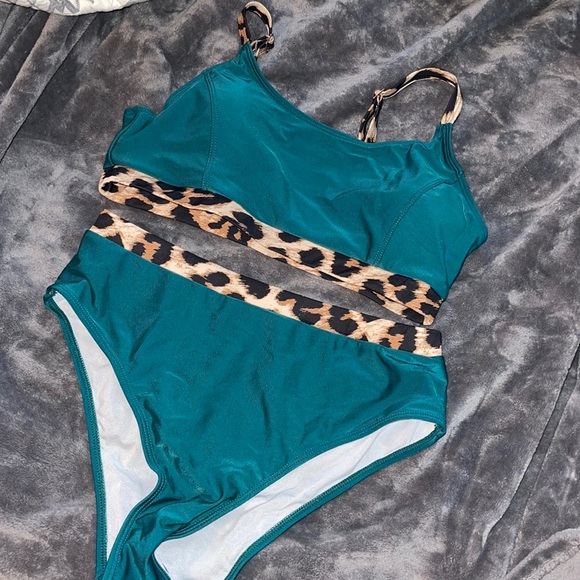 SHEIN Other - High waisted bathing suit